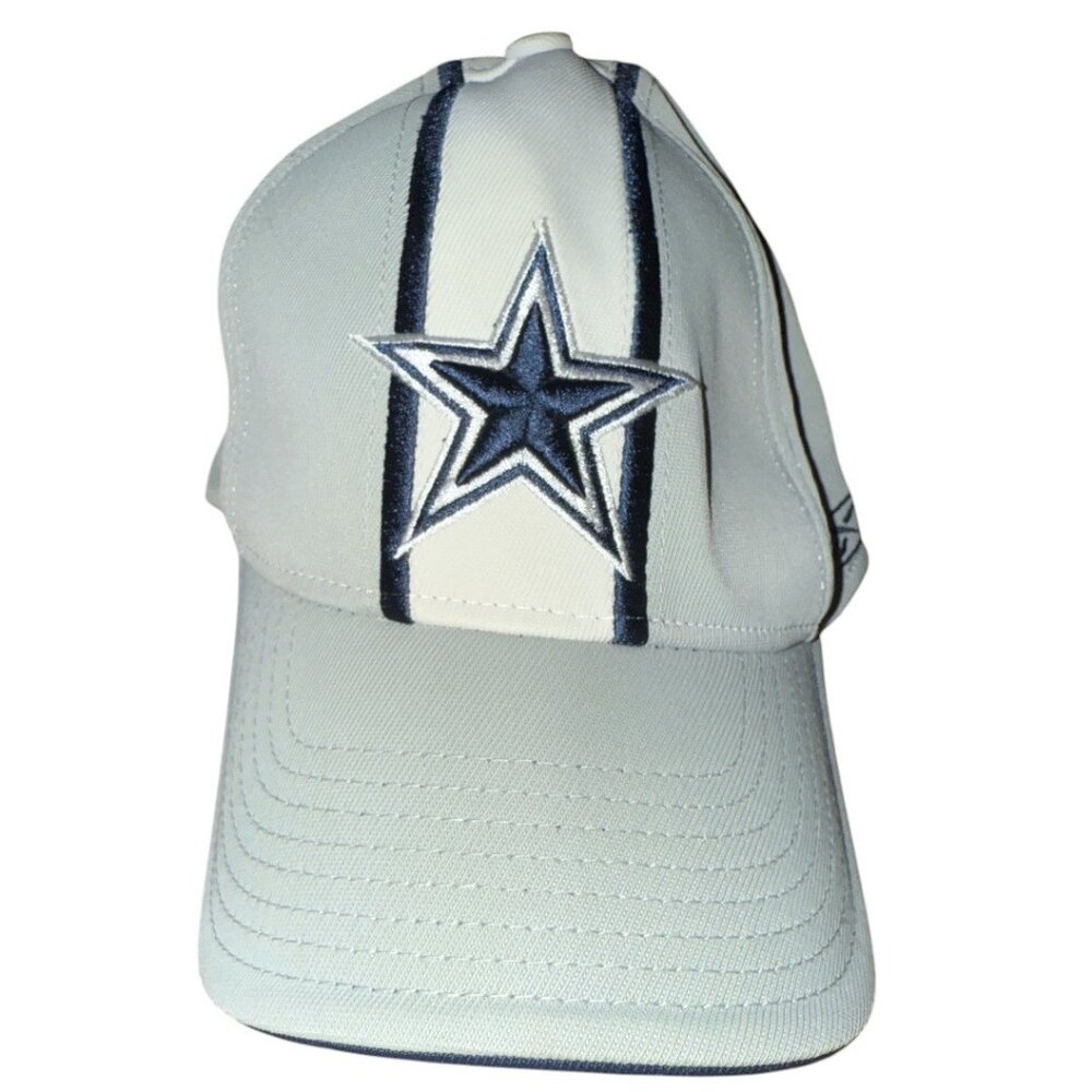 Dallas Cowboys NFL Baseball Cap With Embroidered Star Logo/Cowboys spell out